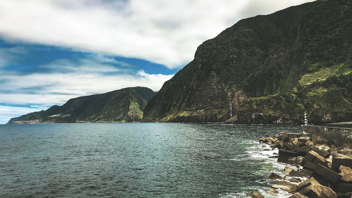 Ratownicy uratowali Polaka zaginionego u wybrzeży Madery
