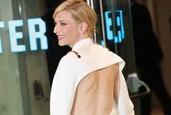 Cate Blanchett na premierze "Hobbita"