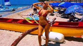 Zjawiskowa CJ Perry! Gwiazdę wrestlingu śledzi ponad 2,5 miliona fanów