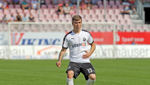 2. Bundesliga: Jakub Kosecki przypomniał o sobie - drugi gol Polaka