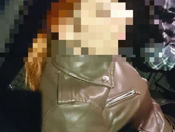 Wrocław: Policjant usłyszał rozmowę oszustki. Zaczekał pod klatką i ujął, gdy wychodziła z pieniędzmi