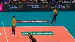 Przeszarżował. Niecodzienny serwis Wilfredo Leona