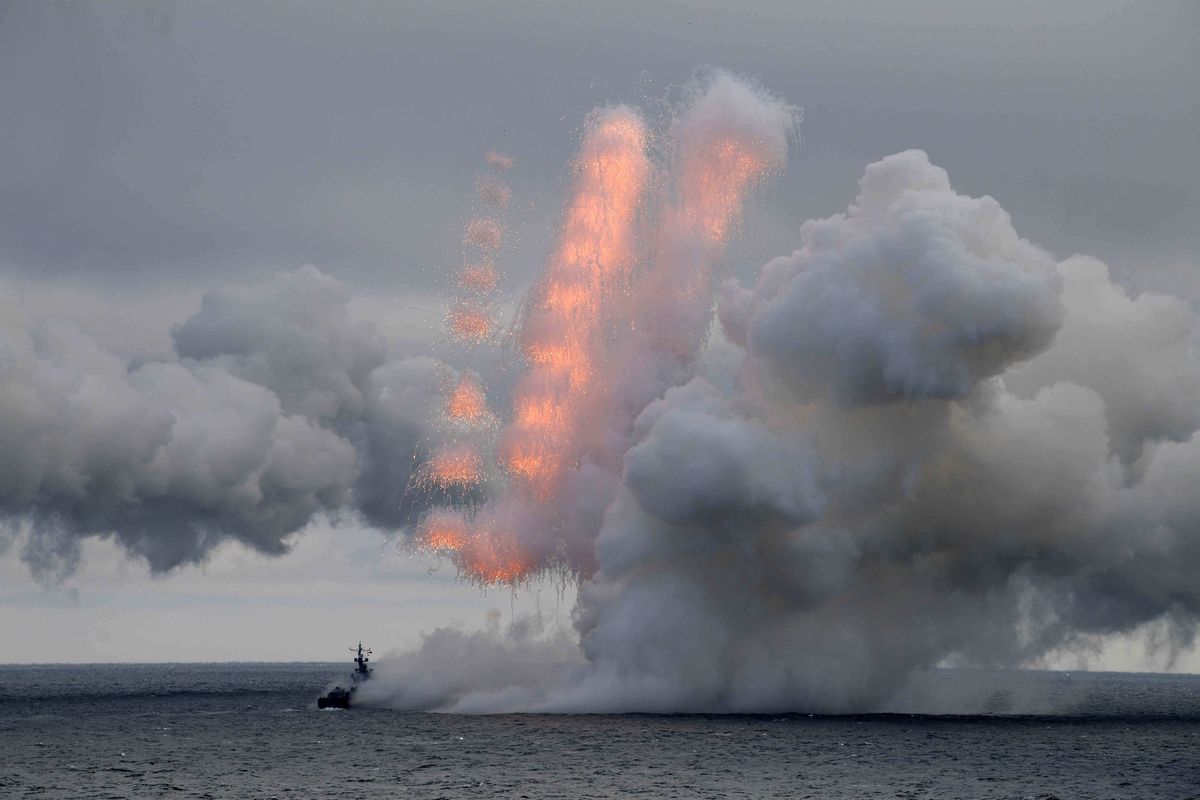 Rakiety typu Kalibr wystrzeliwane z Morza Czarnego 