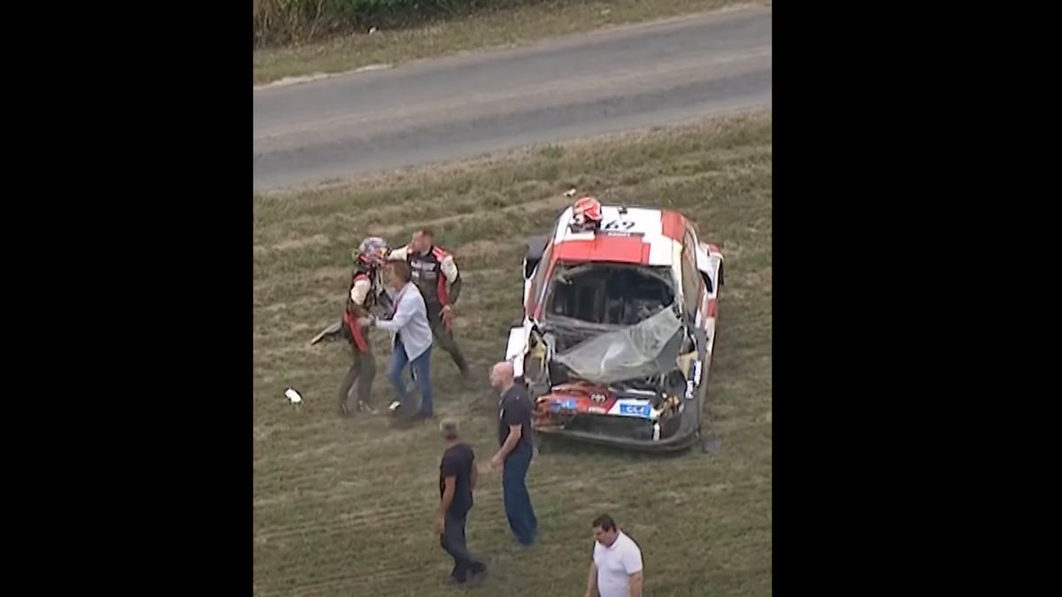 Zdjęcie okładkowe artykułu: YouTube / FIA WRC / Na zdjęciu: wypadek Kalle Rovanpery