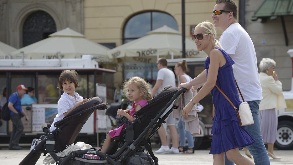 rodzice, świadczenie 500+, 500 plus