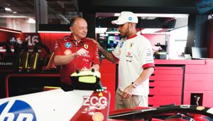 Hamilton wściekł się na plotki. "Nawet tego nie czytałem"