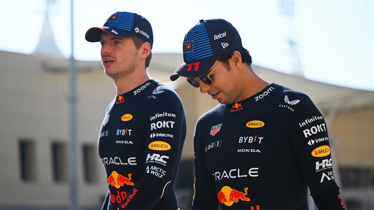 Max Verstappen (z lewej) i Sergio Perez