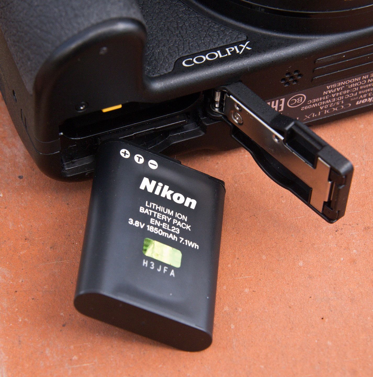 Nikon Coolpix P900 – dwumetrowy zoom! 11