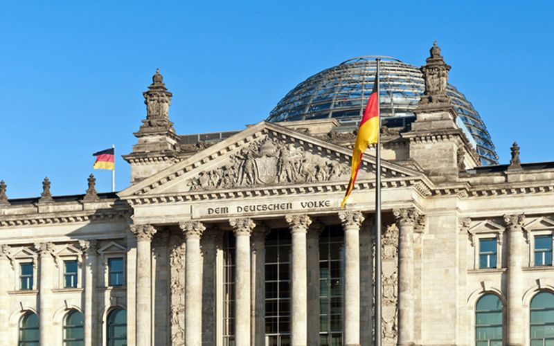 Niemcy: Uchwalono ustawę o "trzeciej płci", ale środowiska LGBT nie są w pełni zadowolone