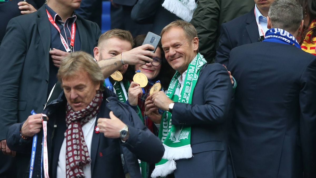 Newspix / PIOTR KUCZA/FOTOPYK / Na zdjęciu: Donald Tusk (z prawej)