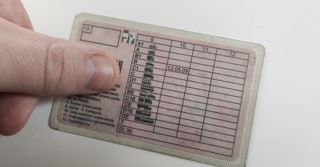 Masz prawo jazdy kat. B od dwóch lat? W tym roku dostaniesz nowe uprawnienia