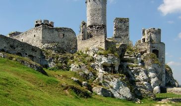 Jura Krakowsko-Częstochowska. Zamki, ruiny i jaskinie