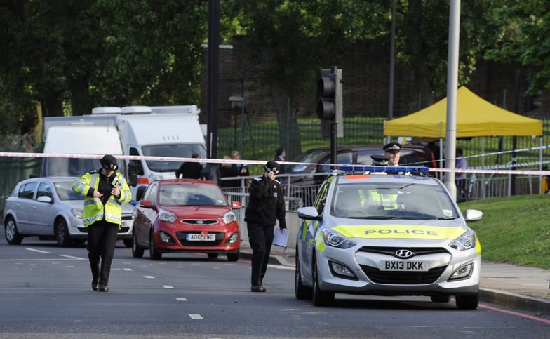 Londyn: Kontrwywiad tłumaczy się po zamachu