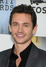 Hugh Dancy zabawi się przed ślubem