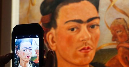 Zamień selfie w obraz Andy’ego Warhola, Vincenta van Gogha czy Fridy Khalo. Nowa aplikacja Arts & Culture