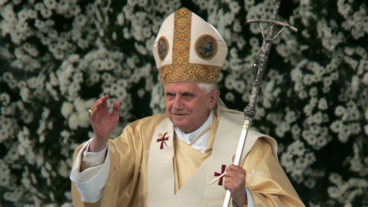 Benedykt XVI twierdzi, że decyzja o abdykacji została podjęta wyłącznie przez niego