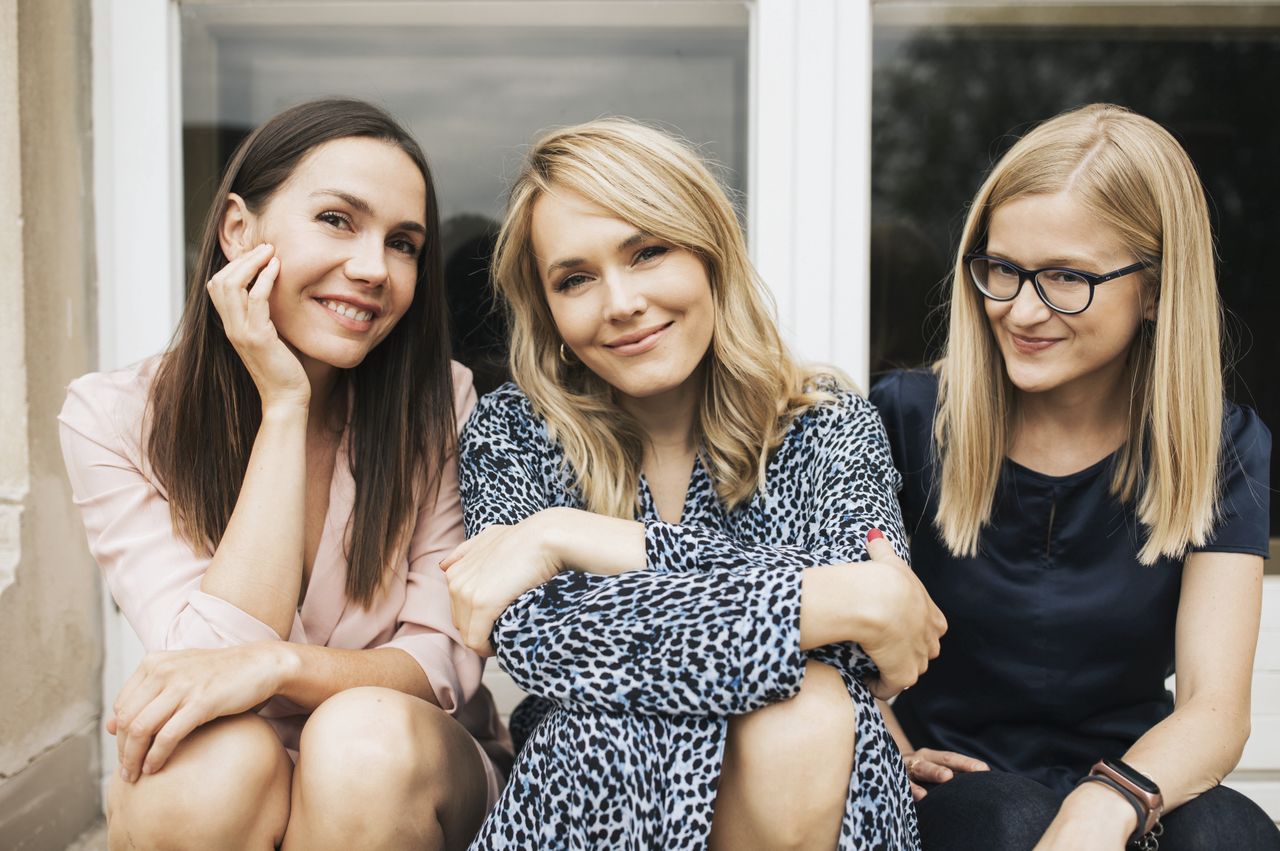 #KobiecaLinia Olga Bołądź, Magda Lamparska i Jowita Radzińska dają siłę kobietom, ucząc pisania scenariuszy