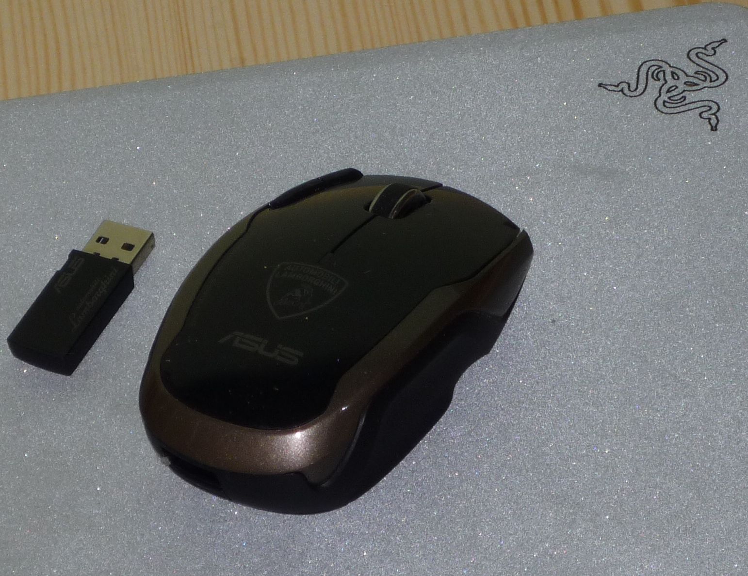 Asus Lamborghini VX7 - luksusowa bestia [pierwsze wrażenia] 3
