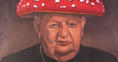 Kardynał Dziwisz jako muchomor. Oto najoryginalniejsza licytacja WOŚP