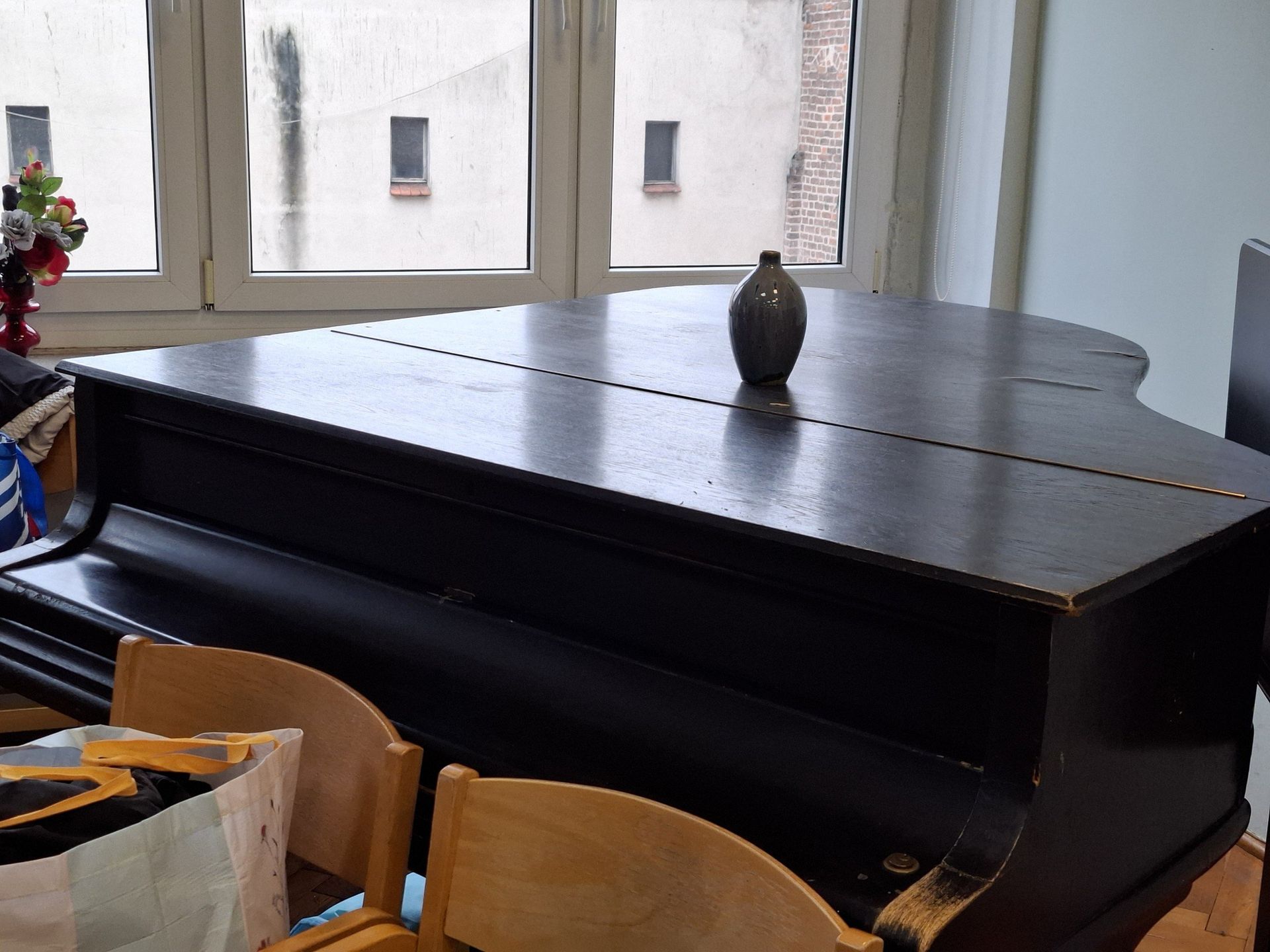 Swap ubrań, książek i planszówek w Dolnośląskiej Bibliotece Publicznej we Wrocławiu