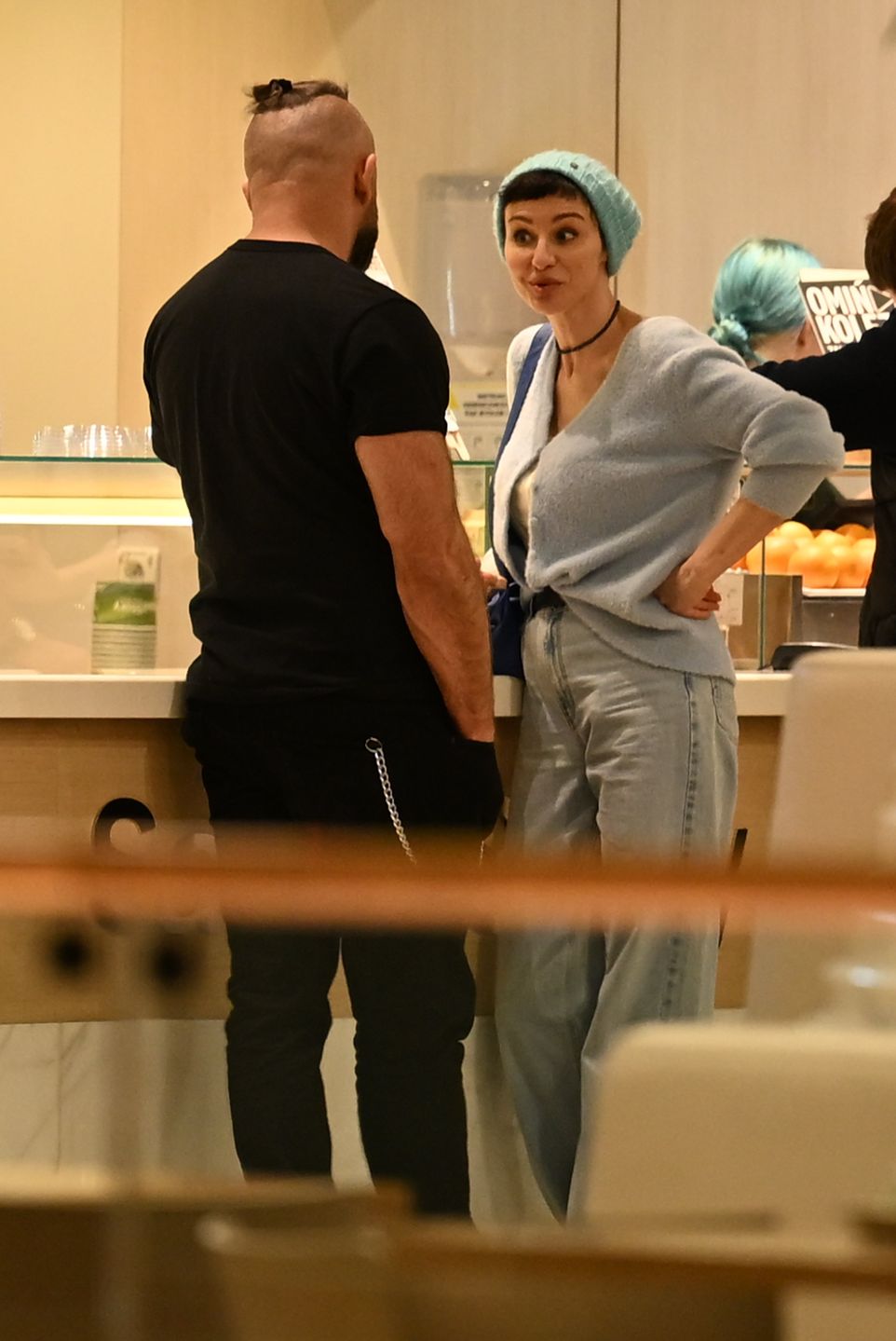 Maja Hirsch przyłapana w centrum handlowym