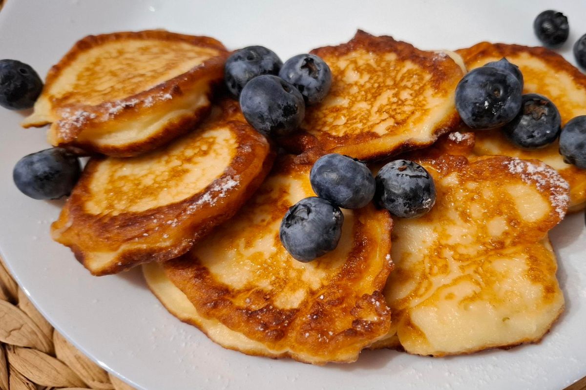 A simple recipe for skillet cheesecakes