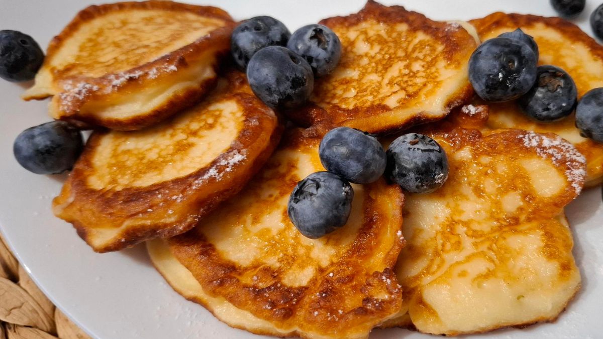 Prosty przepis na serniczki z patelni