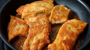 Nigdy nie smaż ryby na tym tłuszczu. Ma to fatalne skutki zdrowotne