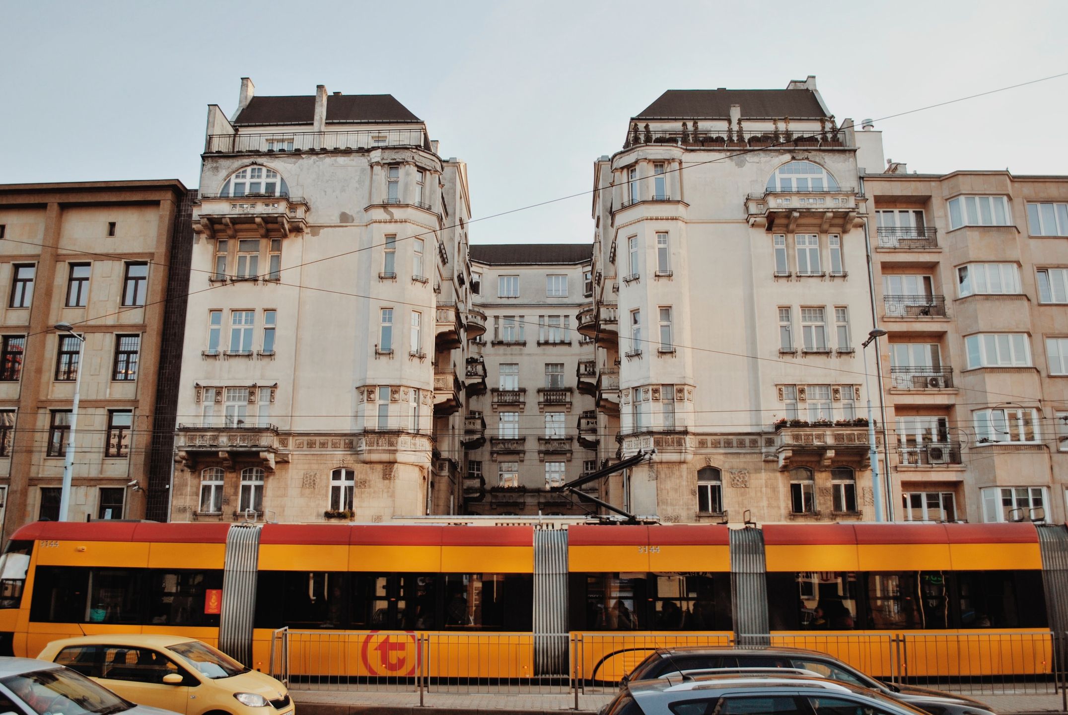 świadectwo energetyczne budynku od stycznia 2023 roku będzie obowiązkowe dla każdego budynku.