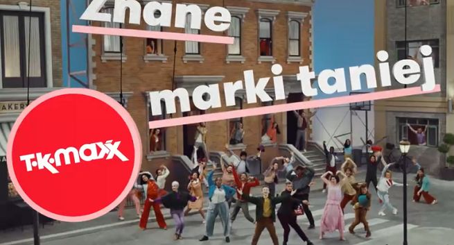 Musicalowy spot reklamuje „znane marki taniej” w TK Maxx (wideo)
