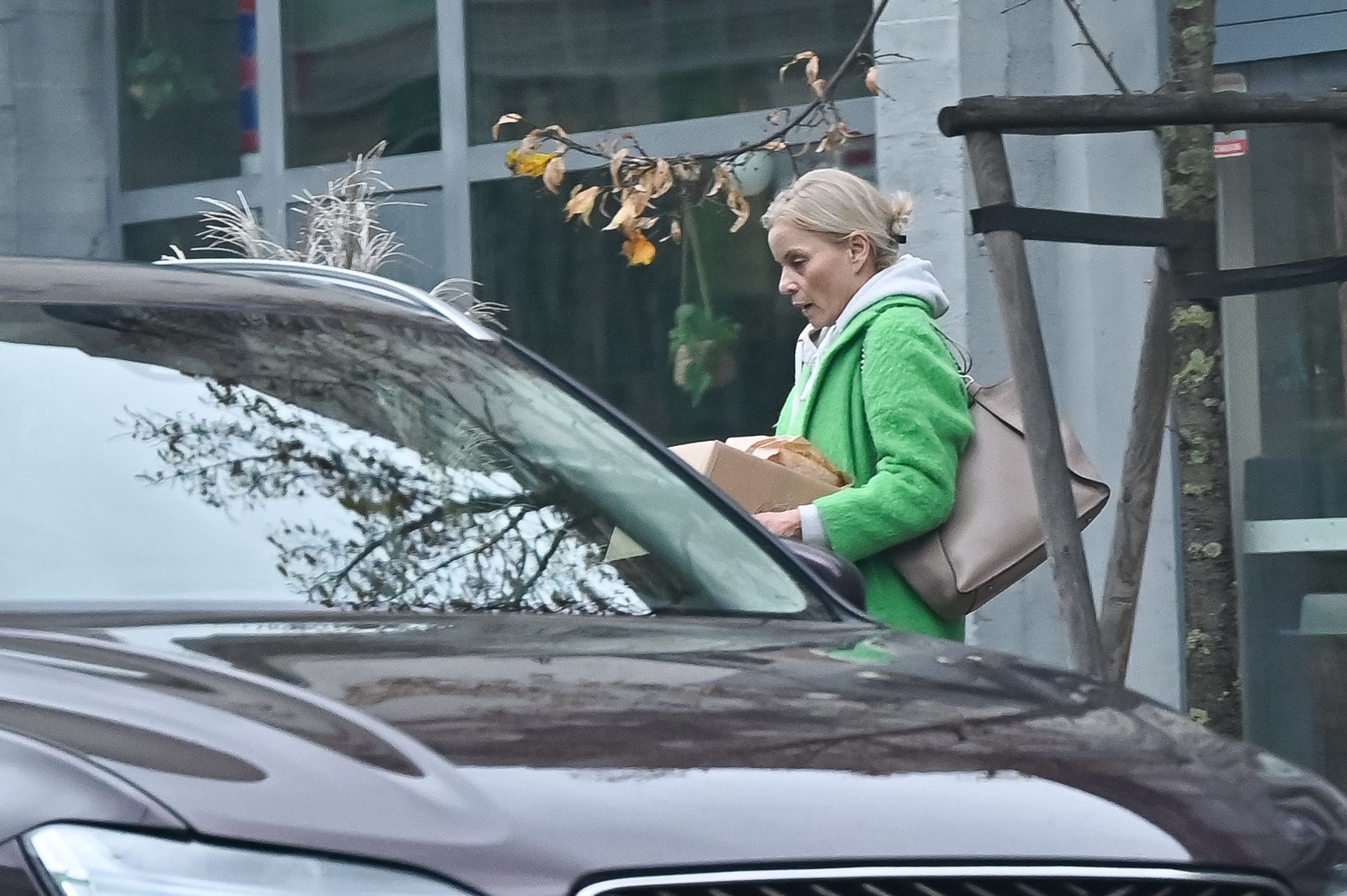 Małgorzata Foremniak widziana na zakupach na warszawskim Powiślu