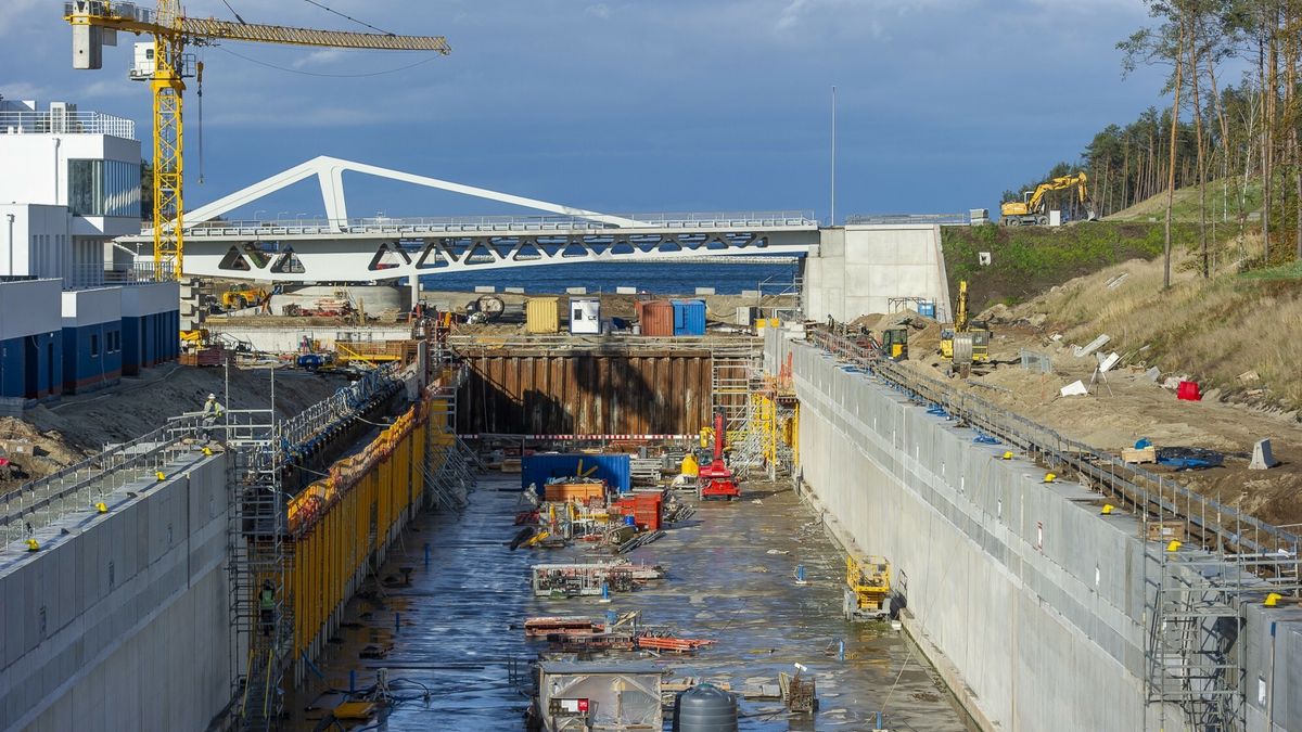 Mierzeja Wiślana  - budowa przekopu 