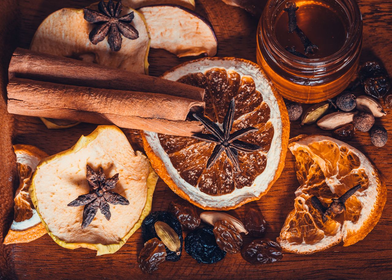 Weihnachtsduft selbst gemacht: Natürliche Erfrischer für zu Hause