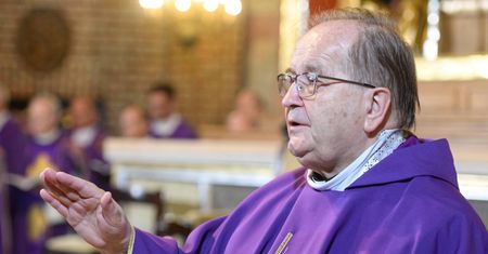 O. Tadeusz Rydzyk i Jan Pietrzak beneficjentami Fundacji PZU