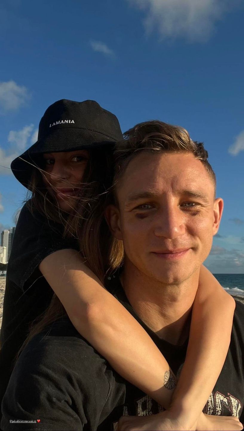 Posiniaczony Jakub Rzeźniczak i Paulina Nowacka podbijają Miami