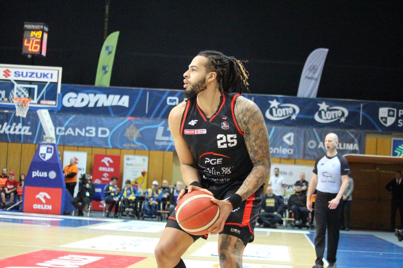 Koszykarze PGE Startu Lublin pokonali na wyjeździe lidera tabeli