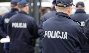 Jest praca w policji. Tyle można zarobić. Konkretna kwota w ogłoszeniu