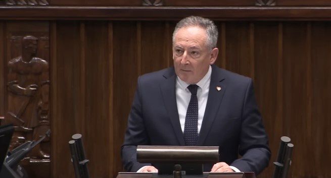 Szef KRRiT przed Trybunałem Stanu? Sienkiewicz mówi o „50-stronicowym akcie oskarżenia”