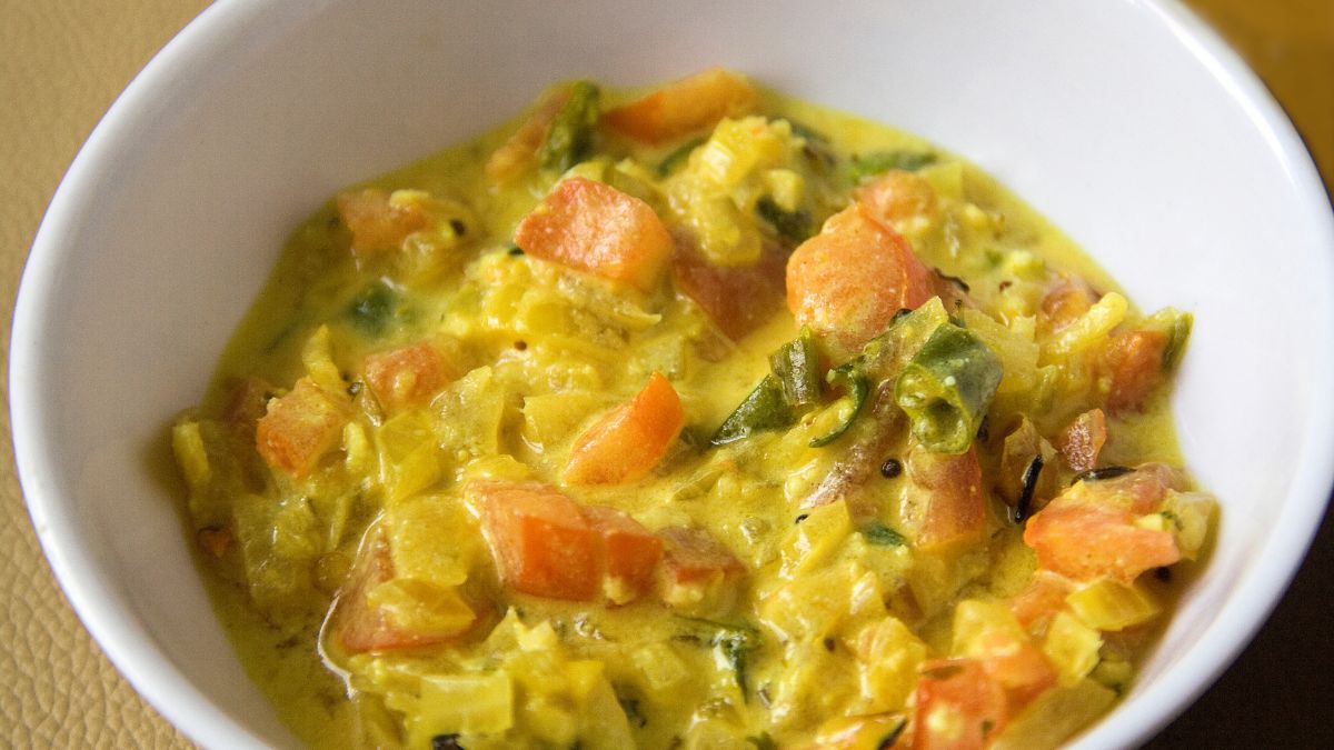 Chłopski garnek z młodą kapustą.