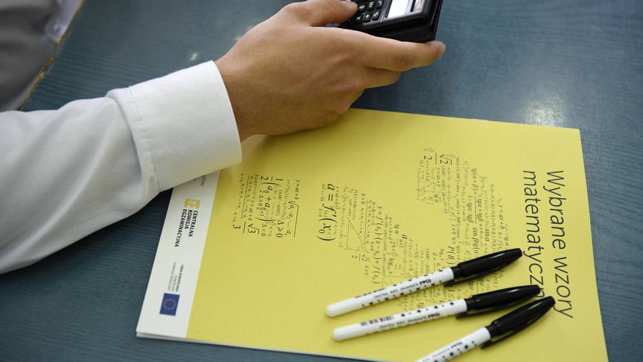 Matura 2020. Kiedy dzieci wrócą do szkół? Opinie kandydatów na prezydenta na temat egzaminów