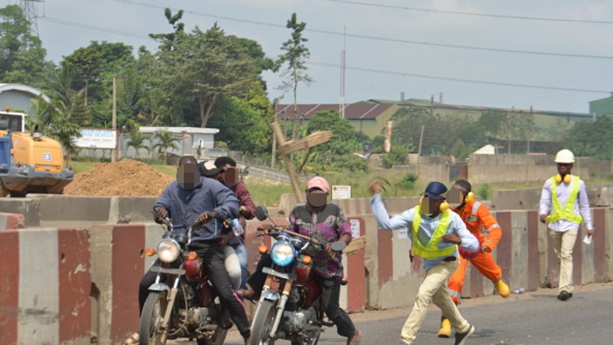 Nie żyje minimum 20 osób. Zginęły w strzelaninie, którą rozpoczęli uzbrojeni gangsterzy (zdjęcie ilustracyjne) 