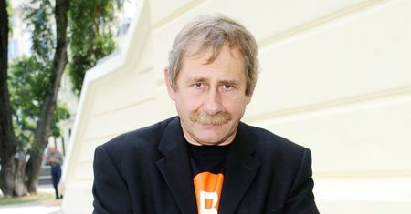 Andrzej Strzelecki jest poważnie chory. Koledzy i koleżanki z serialu zrobią wszystko, żeby mu pomóc