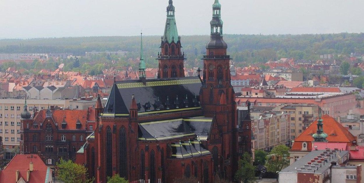 Legnica: Katedra św. Piotra i Pawła wyróżniona za troskę o swoją historię