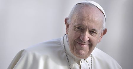 Papież Franciszek zaskoczył studentów: "Przepraszam, nie powinienem tego mówić"