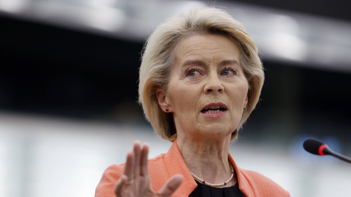 European Parliament session in Strasbourg
epa12222803 European Commission President Ursula von der Leyen delivers a speech during the motion of censure of the Commission at the European Parliament in Strasbourg, France, 07 July 2025.  EPA/GUILLAUME HORCAJUELO 
Dostawca: PAP/EPA.
GUILLAUME HORCAJUELO
European Parliament, EU, European Union