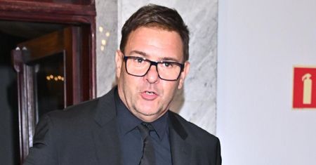 Tomasz Karolak w żałobie. Aktor poinformował o śmierci Helenki: "Święta w mojej rodzinie minęły w bólu"