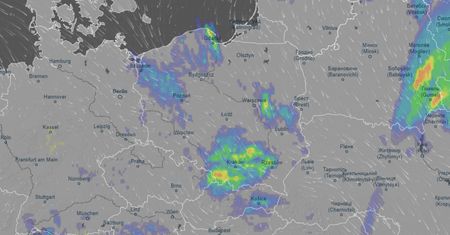 Prognoza na sobotę. Uwaga na burze. Gdzie zagrzmi i popada?