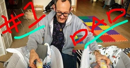 Znany fotograf Terry Richardson publikuje kontrowersyjne zdjęcia z porodu swoich synów