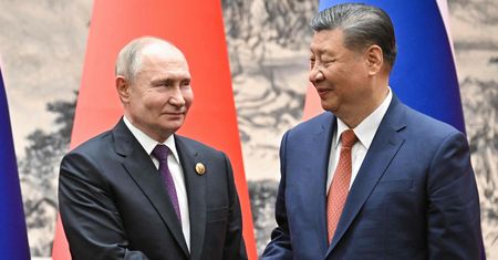 Zełenski: Xi dał słowo, że nie dostarczy broni Rosji. Biden mu odpowiedział