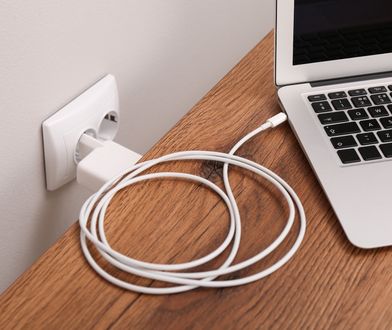 Komputer to pożeracz prądu. 5 trików, jak obniżyć koszty